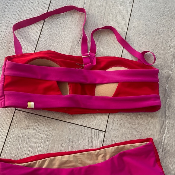 Summersalt Beige Ribbed Fabric red pink size 6 bikini like new - Picture 9 of 12